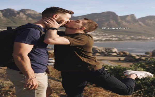 Skandal Video Bokep Gay Viral  KABUPATEN BULELENG